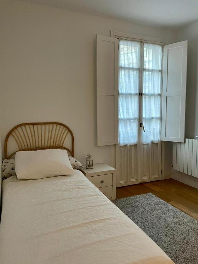 Bonito Y Acogedor Junto A Plaza Unamuno Билбао Екстериор снимка